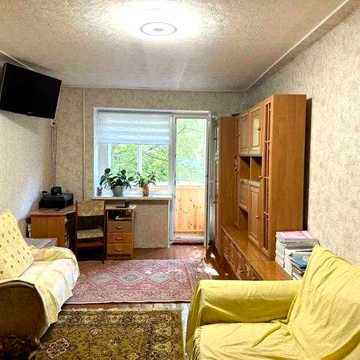 1 к. кв. Н. Дома, метро Палац Спорта, пр-д Стадионный