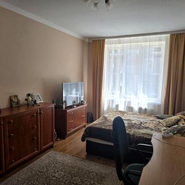 Здам 1 кімнатну квартиру для дівчини