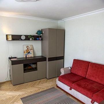 Продаж 2 кімнатної квартири в центрі Львова,вул.Романчука