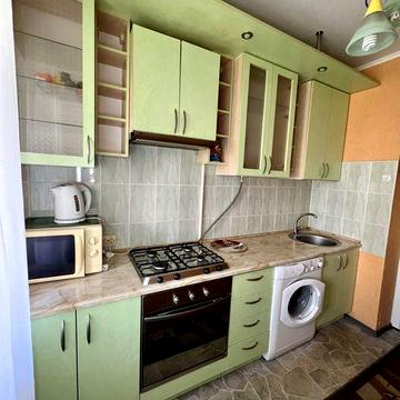 Продаж 3кімнатноі кна Сонячному