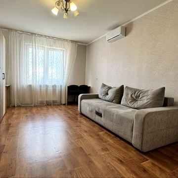 Оренда 2-х кімнатної квартири 78 м.кв Ясинуватський,11 The Lakes