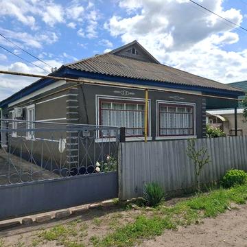 БУДИНОК в смт Врадіївка в районі залізничного вокзалу