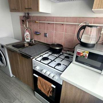 1 кімнатна квартира, центр, в. В. Ковача
