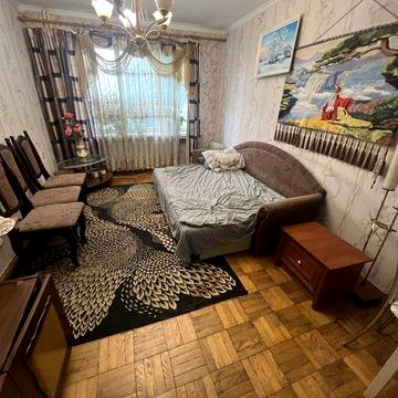 Довгострокова Оренда квартири 50м вул.Володимира Великого 7000грн