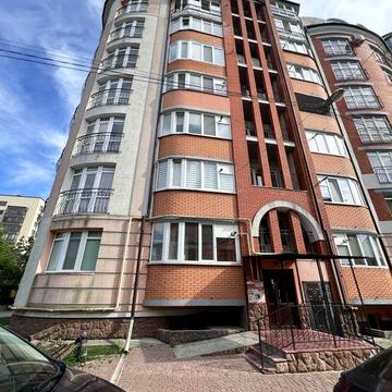 Дворінева кваритира в Тернополі (Новий світ) з видом на озеро!