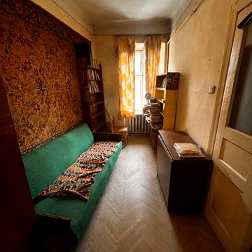 Продається 2-кімнатна квартира у Львові, вул. Замарстинівська, 20