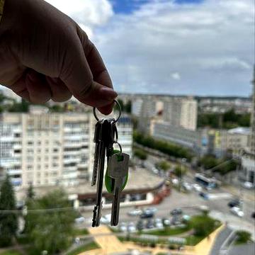 Оренда 2 кімнатна квартира на проспекті Космонавтів