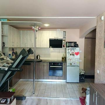 Продам квартиру 40м, з ремонтом, по вулиці Ньютону 109.