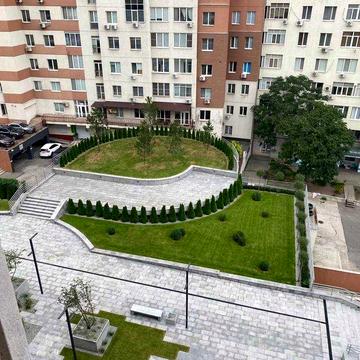 Продам ЖК К 12 видова трьох кімнатна квартира ЖК К12