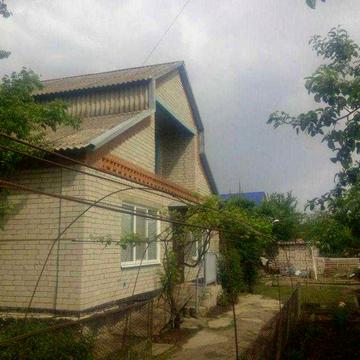 В продажу цегляний доглянутий будинок 1990 р .п. в Гожулах