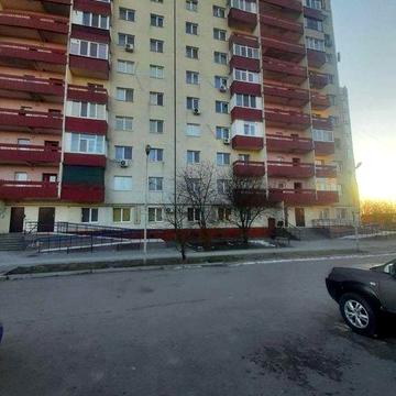 Продаж 3-кімнатної квартири на вул. Ближня, 33