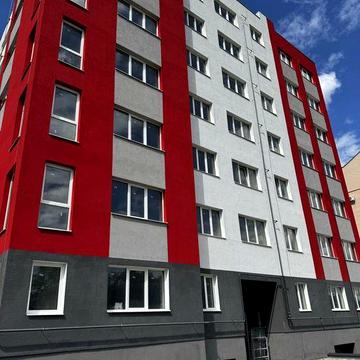 Продам 2 квмнатну новобудову в затишному районі міста