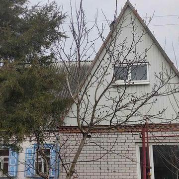 Терміново! Торг! Дім в центрі с. Піщанка. Поруч вся інфраструктура.