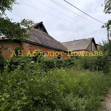 Продам окремий будинок в місті!