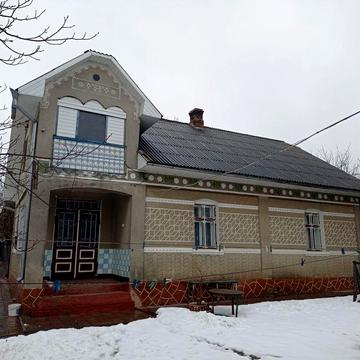 Продається господарство в селі Михайлівка.