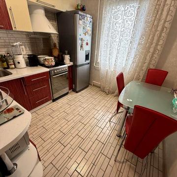 Продаж двокімнатної квартири на вулиці Заводська