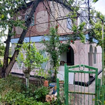 Продам 2 этажную дачу в г.Кривой Рог, находится в районе Долгинцева ,за каналом   .