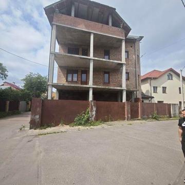 Продаж будинку у Львові по вул Самбірська