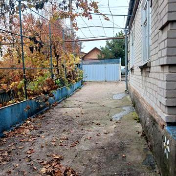 Здається  великий будинок Балабине МОЖНА ВІЙСЬКОВИМ