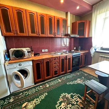 Оренда 3-к квартири, Дарницький район, пр-т Бажана 26, метро 7 хвилин.
