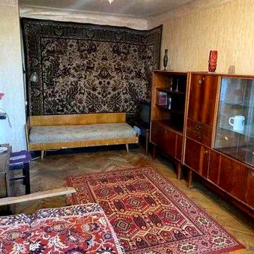 Продам 1 к. квартиру Одесская