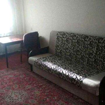 Продам 2 комнатную квартиру на Салтовке, 608 м/н, м.Студенческая