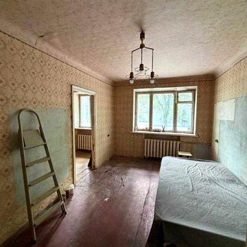 Продам 2-к квартиру по вул. Князя Володимира Великого