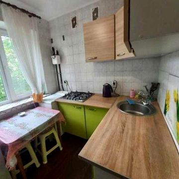 2-кімнатна квартира біля метро Студентська ,вул. Валентинівська, 23А