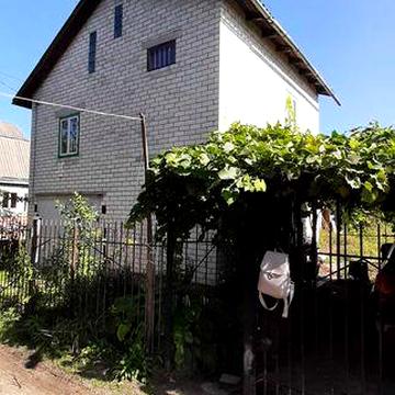 Дача продаж триповерхова + гараж