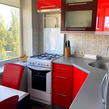 Метро Чернігівська, вулиця Братиславська 14, Оренда 1 кк