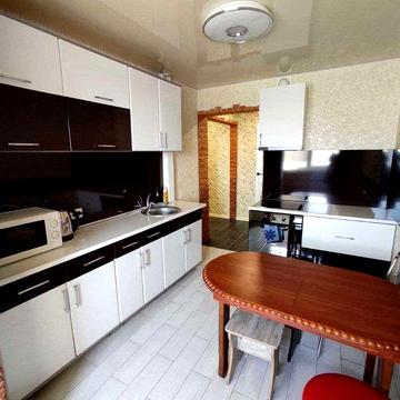 Продаж 3-кімн. квартири, 1-й мікрорайон ЖК вул. Європейська 26