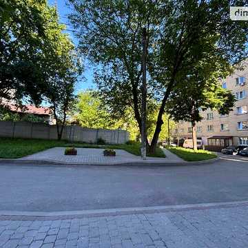 Продаж 3к Квартира Лялі Ратушної вулиця