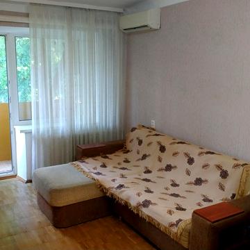 Авіаконструктора Антонова вул., 20