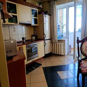Продаж 3к Квартира Ніла Армстронга (Казакова) вулиця