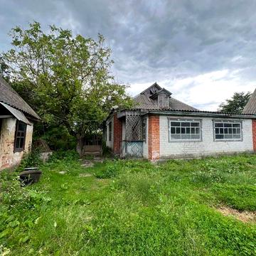 Продам дім в селищі Корнин