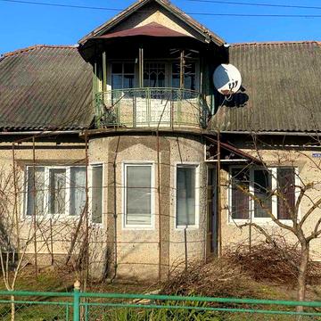 Будинок півтораповерховий у Коломиї