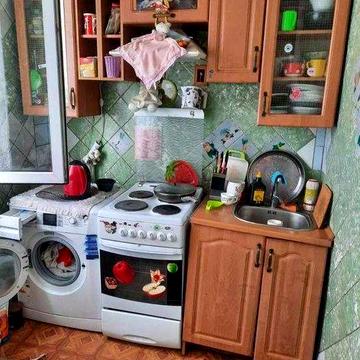 Продам 3 к кв р-н Одеська (Основа)