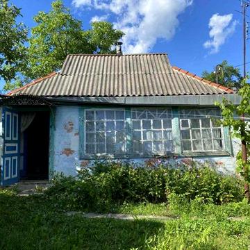 Будинок 56 м² + 15 соток землі, є елктира та газ