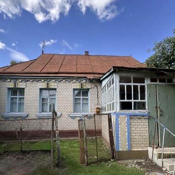 Продаж будинку в центрі с. Вільшанська Новоселиця