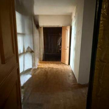 квартира под ремонт 70м.кв