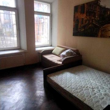 Продам 1 ком квартиру в Центре. Парк. Море.