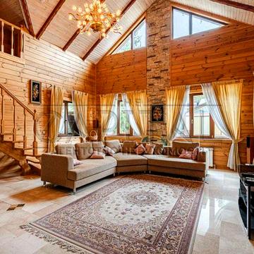 Продаж | Будинок | с. Отрохи | Вишгородський район | 1000 м2 | 12 кімнат | 300 соток | 3 гектари