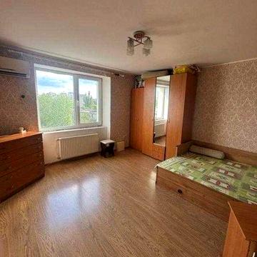 Продам 1-кімнатну квартиру на Черемушках вул. Маршала Малиновського / Гайдара