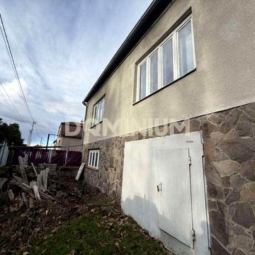 Продаж просторого будику в смт Королево