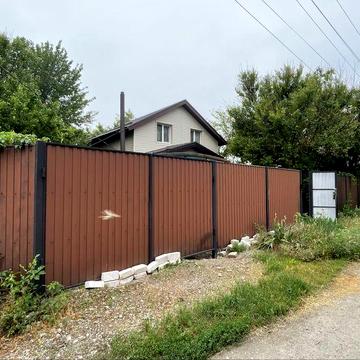 Будинок 76,2 м², 8.8 сотки, район Санрей Підгородне, 3 фази/свердловина/приватизований