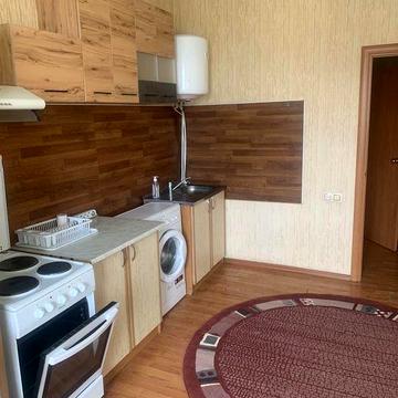 Здам 1к кв центрі вул.Пішонівська 7000