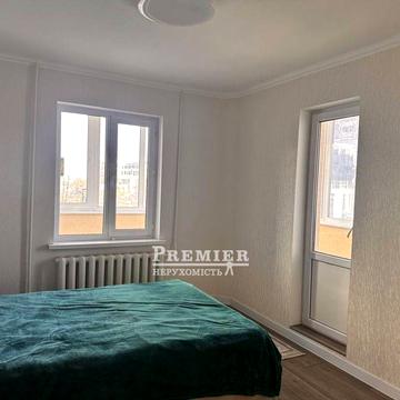 Просторная 3-к кв. 77м² на Сахарова. Новый дорогой ремонт, никто не жил! Газовый дом! 2 этаж