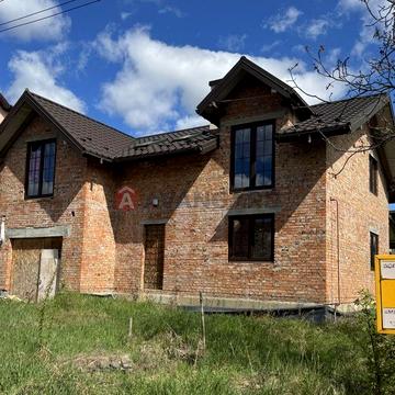 Продається будинок в Малехові, 5 хв до Львова.