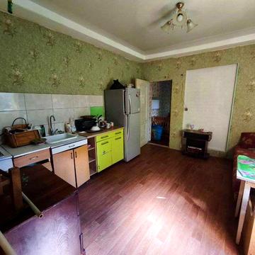 Продам часть дома ( свой двор+заезд) на Новой Баварии