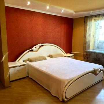 Здам 3 кімнатну на Холодній Горі 3 хвилини метро